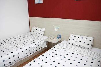 Eaka 365 Hotel Hongqi Road Branch สือเจียจวง ภายนอก รูปภาพ